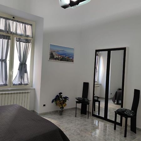 Appartamento Gevynapule Napoli Esterno foto
